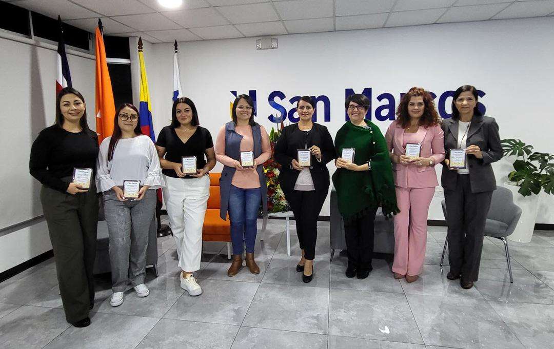 Foro: Mujeres que Mueven la Educación